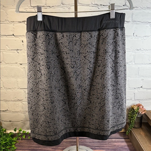 Exofficio Dresses & Skirts - Exofficio Wanderlust Black and Gray Textured A-Line Vacation Tennis Travel Skirt